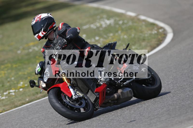 /33 04.08.2026  FREERIDE TRAINING ADR/Gruppe M/44